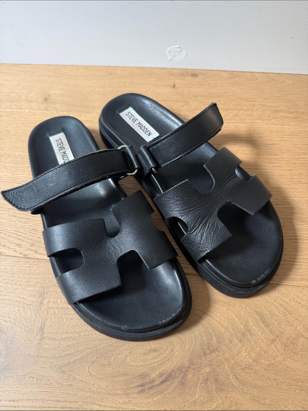 Steve Madden Black Leather Hook-and-Loop Slide Sandals